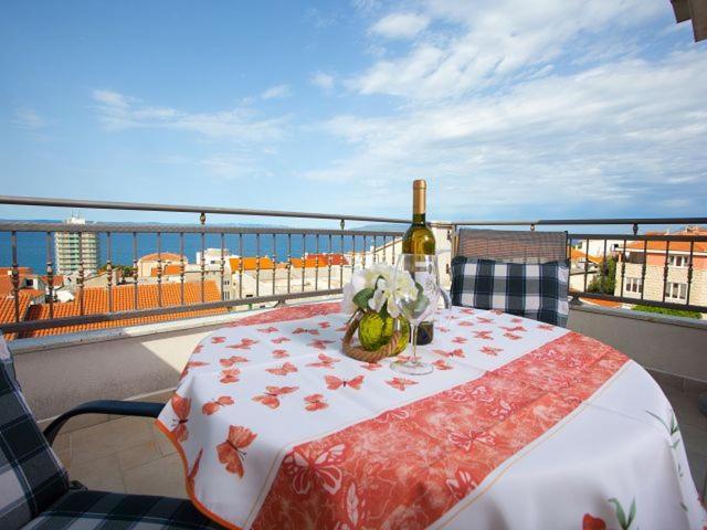 Apartmani Dana Makarska Eksteriør billede