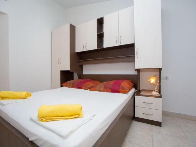 Apartmani Dana Makarska Eksteriør billede