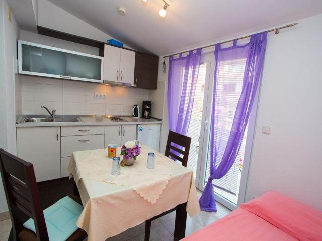 Apartmani Dana Makarska Eksteriør billede