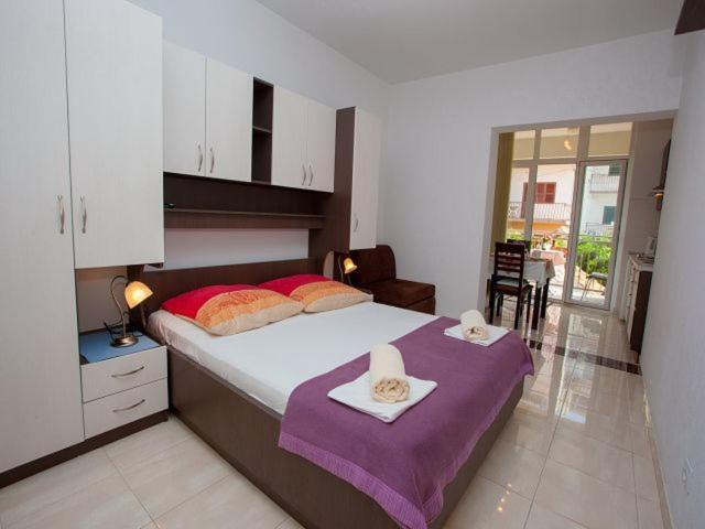 Apartmani Dana Makarska Eksteriør billede