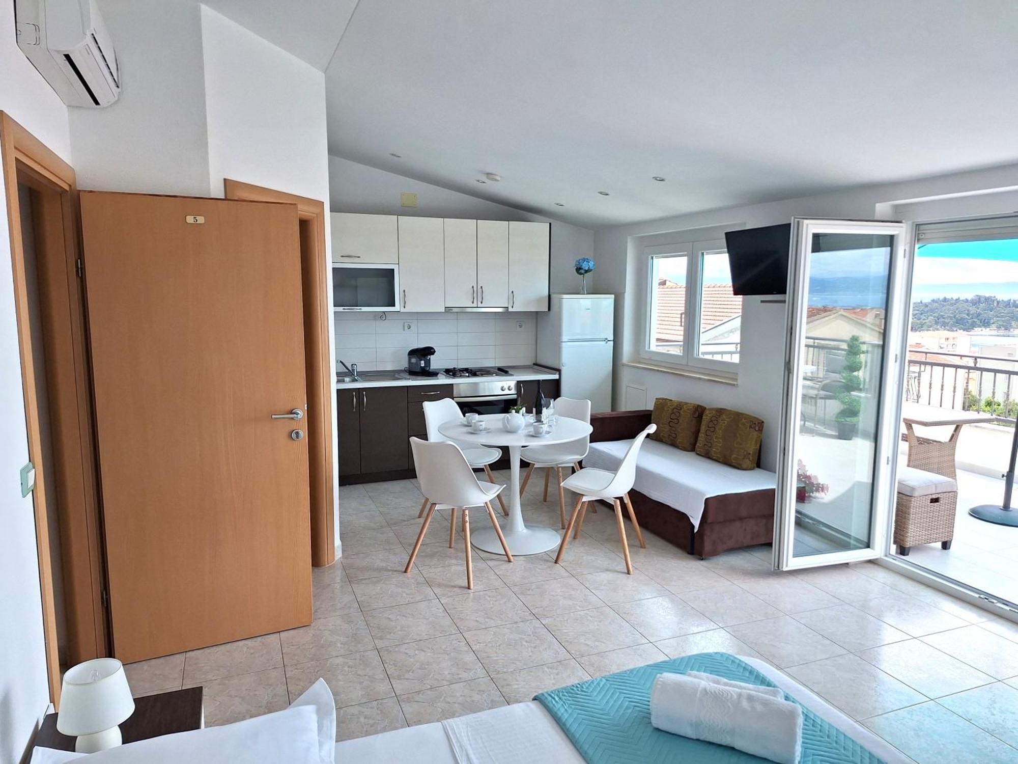 Apartmani Dana Makarska Eksteriør billede
