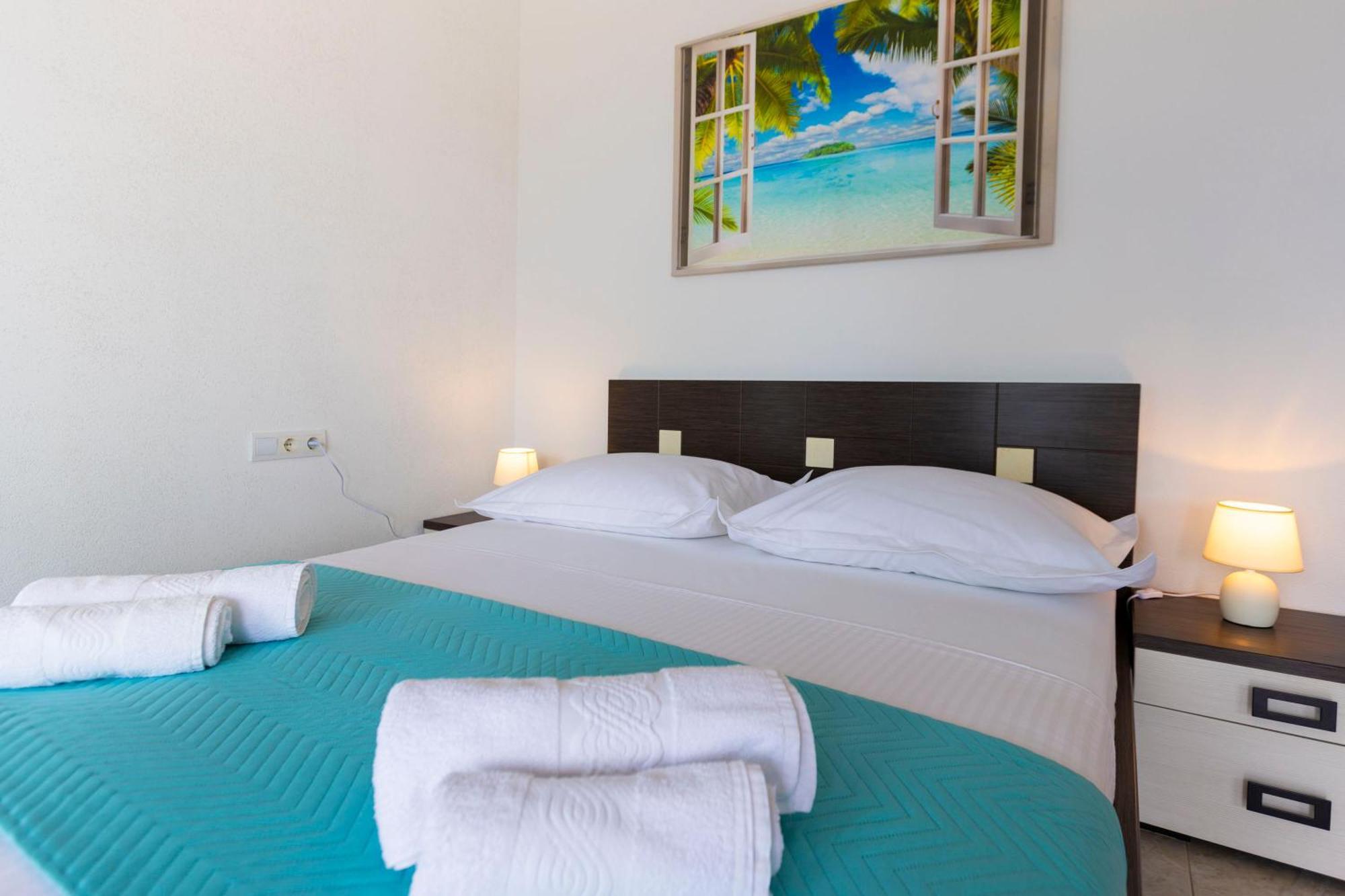 Apartmani Dana Makarska Eksteriør billede