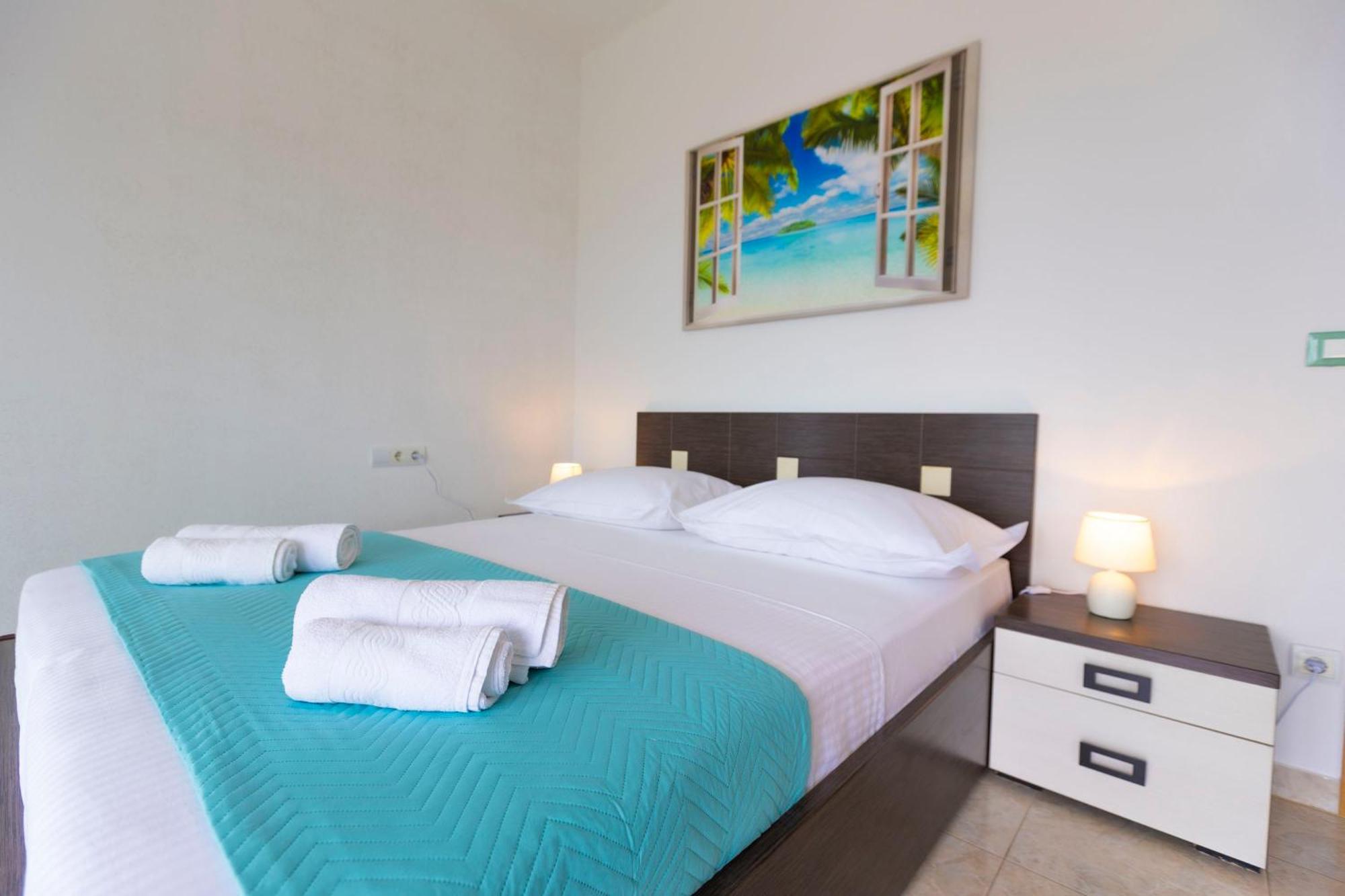 Apartmani Dana Makarska Eksteriør billede